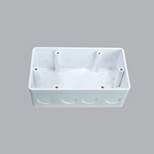 Hộp đế nhựa vuông đôi kiểu Anh MPE A157V2